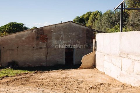 Купить земельный участок в Руби, Испания 1472м², № 2322 - фото 3