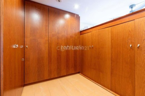 Купить дом в Барселона, Испания с 6 спален, 708м², № 2321 - фото 30