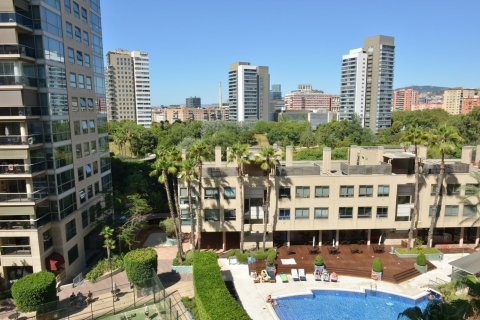4 bedrooms apartment for sale in Barcelona, Catalonia, Spain № 7620