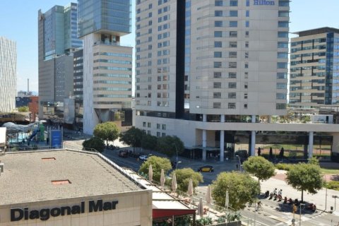 4 bedrooms apartment for sale in Barcelona, Catalonia, Spain № 7620 - photo 21