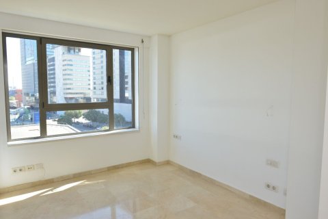4 bedrooms apartment for sale in Barcelona, Catalonia, Spain № 7620 - photo 11