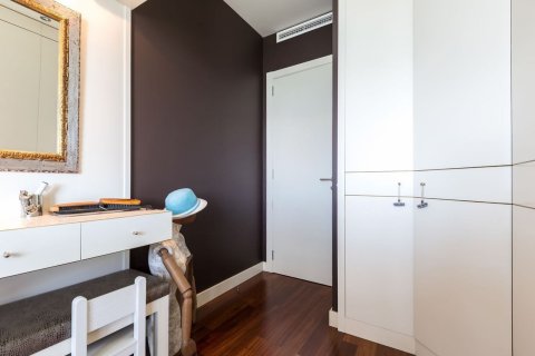 3 bedrooms apartment for sale in Barcelona, Catalonia, Spain № 7616 - photo 29
