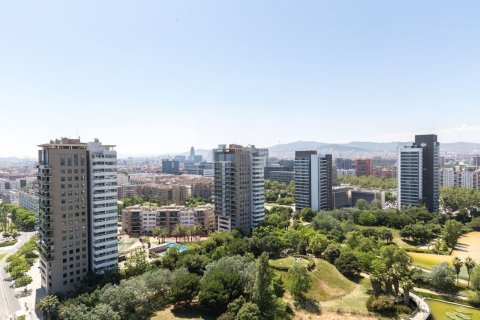3 bedrooms apartment for sale in Barcelona, Catalonia, Spain № 7616 - photo 8