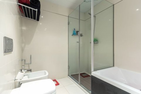 3 bedrooms apartment for sale in Barcelona, Catalonia, Spain № 7616 - photo 22