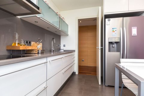 3 bedrooms apartment for sale in Barcelona, Catalonia, Spain № 7616 - photo 23