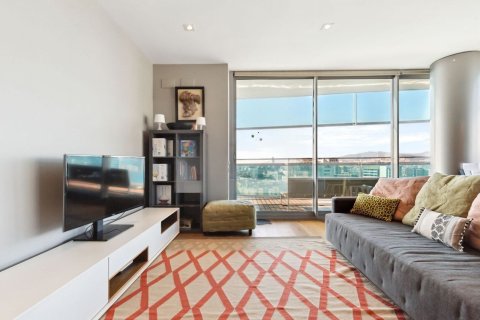 3 bedrooms apartment for sale in Barcelona, Catalonia, Spain № 7615 - photo 9