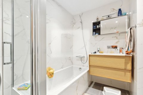 3 bedrooms apartment for sale in Barcelona, Catalonia, Spain № 7615 - photo 16