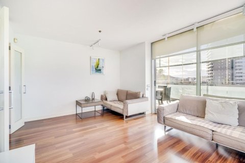 3 bedrooms apartment for sale in Barcelona, Catalonia, Spain № 7619 - photo 23