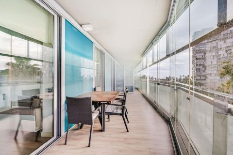 3 bedrooms apartment for sale in Barcelona, Catalonia, Spain № 7619 - photo 8