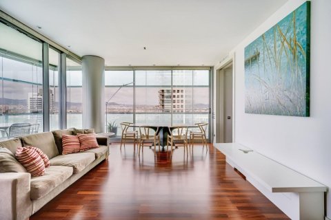 3 bedrooms apartment for sale in Barcelona, Catalonia, Spain № 7618 - photo 17