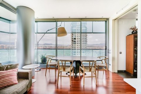 3 bedrooms apartment for sale in Barcelona, Catalonia, Spain № 7618 - photo 24