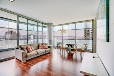 3 bedrooms apartment for sale in Barcelona, Catalonia, Spain № 7618 - photo 15