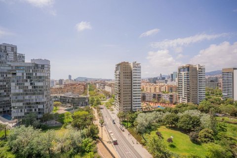 3 bedrooms apartment for sale in Barcelona, Catalonia, Spain № 7618 - photo 8