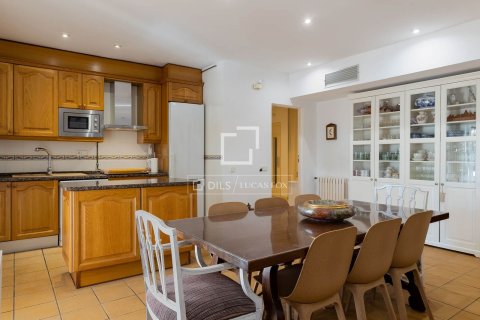 7 chambres villa à vendre à Vilassar de Dalt, Barcelona, Catalonia, Spain № 4500 - photo 30