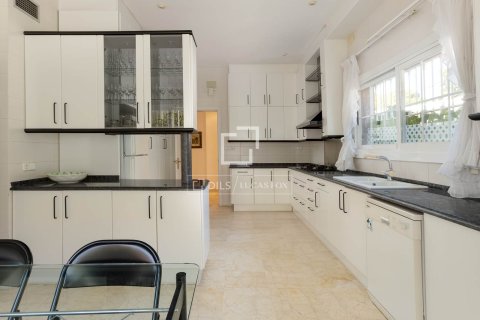 7 chambres villa à vendre à Vilassar de Dalt, Barcelona, Catalonia, Spain № 4500 - photo 5