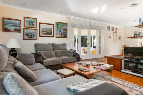 Купить дом в Сан-Андреу-де-Льяванерес, Испания с 14 спален, 2260м², № 2763 - фото 24