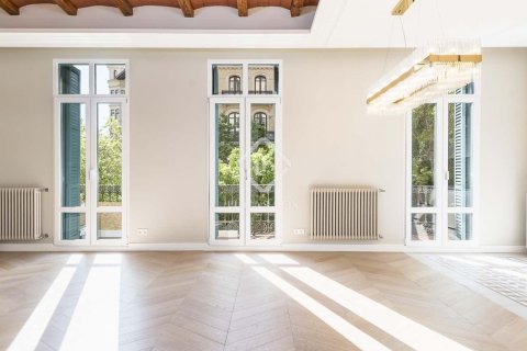 Купить квартиру в Эшампле, Испания с 3 спальни, 124м², № 2759 - фото 15