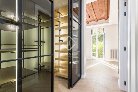 Купить квартиру в Эшампле, Испания с 3 спальни, 124м², № 2759 - фото 22