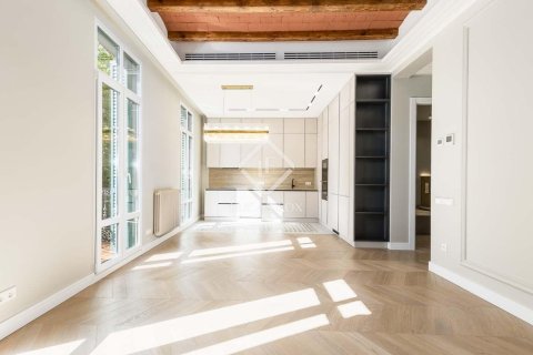 Купить квартиру в Эшампле, Испания с 3 спальни, 124м², № 2759 - фото 13