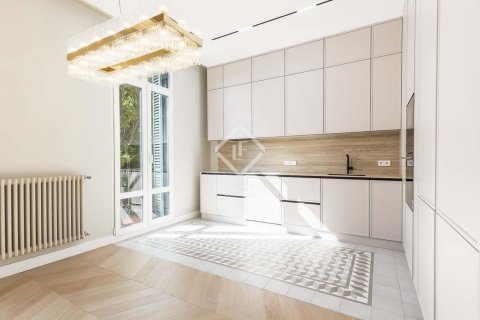 Купить квартиру в Эшампле, Испания с 3 спальни, 124м², № 2759 - фото 9