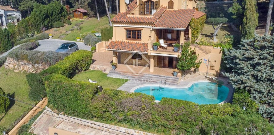 Вилла с 5 спальнями в Палафружеле, Герона, Каталония, Испания № 2761