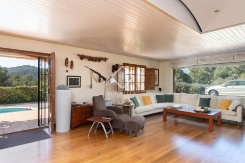 Купить виллу в Палафружель, Испания с 5 спален, 539м², № 2761 - фото 5