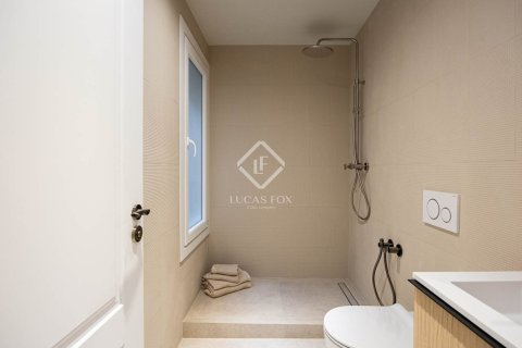 Купить квартиру в Эшампле, Испания с 3 спальни, 161м², № 2765 - фото 22