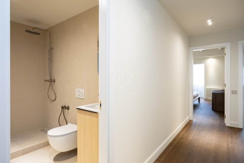 Купить квартиру в Эшампле, Испания с 3 спальни, 161м², № 2765 - фото 21