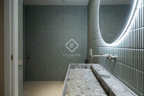 Купить квартиру в Эшампле, Испания с 3 спальни, 161м², № 2765 - фото 19