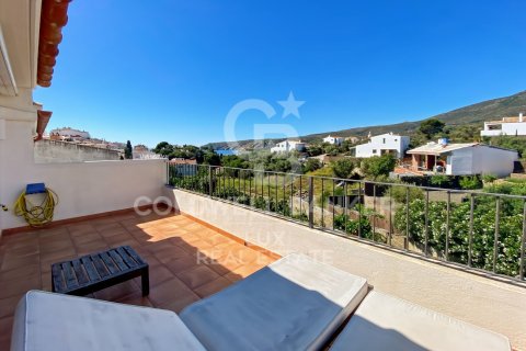 4 bedrooms house for sale in Cadaques, Girona, Catalonia, Spain № 5671 - photo 6