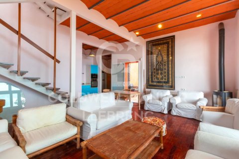 Купить дом в Барселона, Испания с 4 спальни, 210м², № 5665 - фото 4