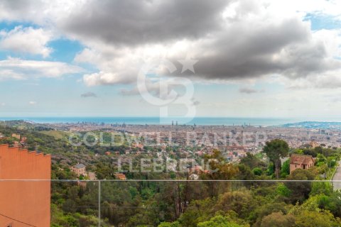 Купить дом в Барселона, Испания с 4 спальни, 210м², № 5665 - фото 1