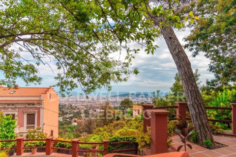 Купить дом в Барселона, Испания с 4 спальни, 210м², № 5665 - фото 2