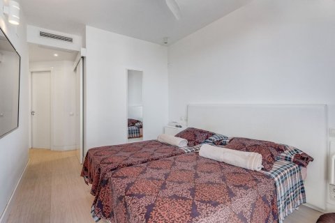 4 bedrooms apartment for sale in Barcelona, Catalonia, Spain № 7283 - photo 10