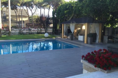 7 bedrooms house for sale in Castelldefels, Barcelona, Catalonia, Spain № 7285 - photo 9