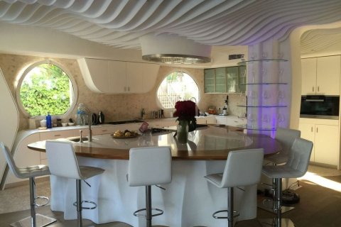7 bedrooms house for sale in Castelldefels, Barcelona, Catalonia, Spain № 7285 - photo 24