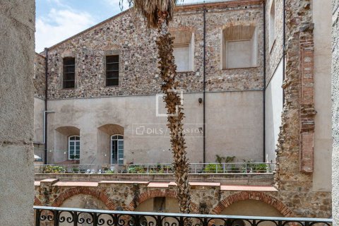 2 bedrooms apartment for sale in Barcelona, Catalonia, Spain № 7281 - photo 3
