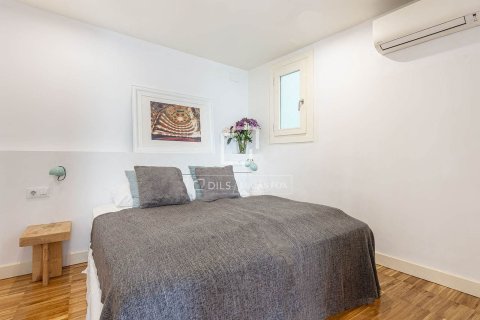2 bedrooms apartment for sale in Barcelona, Catalonia, Spain № 7281 - photo 7