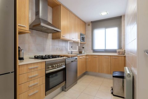 3 bedrooms apartment for sale in Sant Just Desvern, Barcelona, Catalonia, Spain № 7280 - photo 19