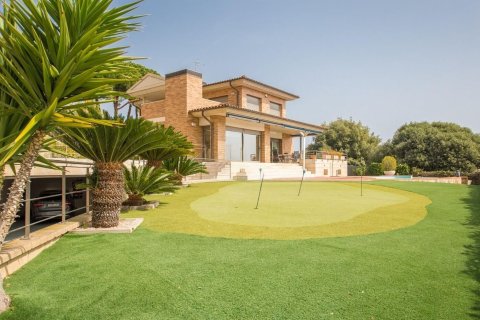 Сasa de 5 dormitorios en venta en Sant Vicenc De Montalt, Barcelona, Cataluña, Spain № 1353 - foto 17