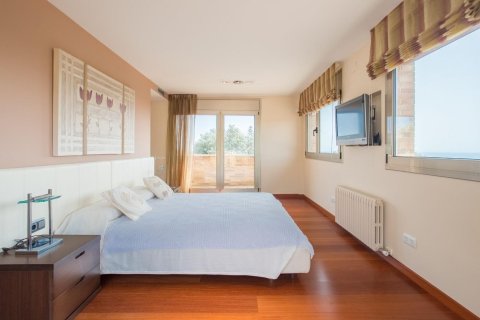 Сasa de 5 dormitorios en venta en Sant Vicenc De Montalt, Barcelona, Cataluña, Spain № 1353 - foto 28