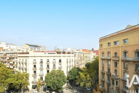 4 bedrooms apartment for sale in Barcelona, Catalonia, Spain № 4782 - photo 28