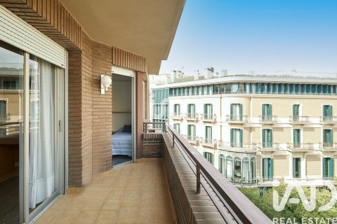 4 bedrooms apartment for sale in Barcelona, Catalonia, Spain № 4782 - photo 27