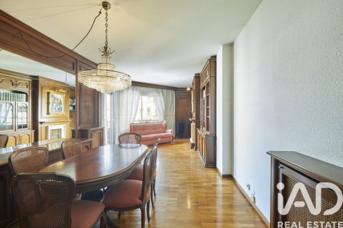 4 bedrooms apartment for sale in Barcelona, Catalonia, Spain № 4782 - photo 23