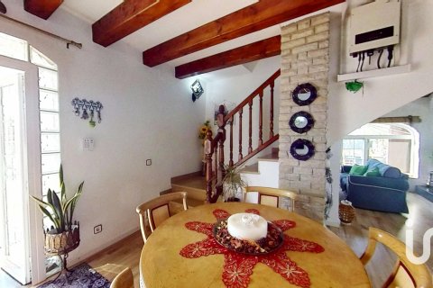 Купить дом в Эль-Вендрель, Испания с 4 спальни, 277м², № 4781 - фото 10