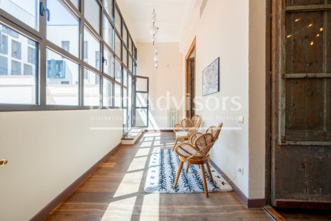 Apartamento de 7 dormitorios en venta en Barcelona, Cataluña, Spain № 2857 - foto 28