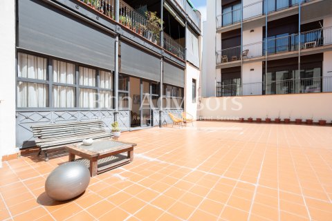 Apartamento de 7 dormitorios en venta en Barcelona, Cataluña, Spain № 2857 - foto 5