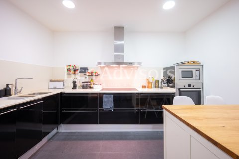 Купить квартиру в Барселона, Испания с 4 спальни, 215м², № 2862 - фото 18