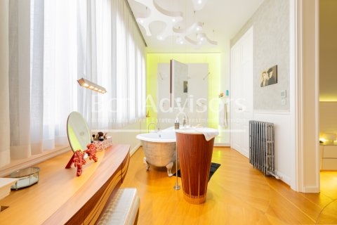 2 chambres apartment à vendre à Barcelona, Catalonia, Spain № 2858 - photo 27