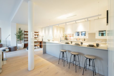 Купить квартиру в Барселона, Испания с 2 спальни, № 2863 - фото 11